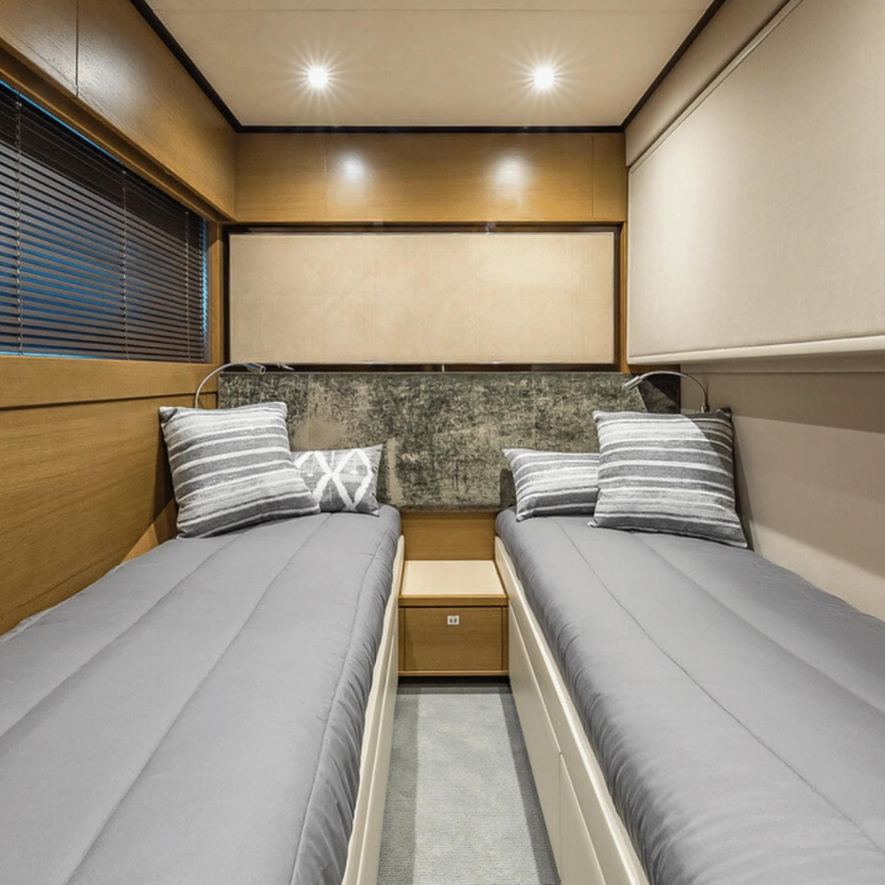 88' Princess "Freedom" - ZEUS XI - Luxury Yachts