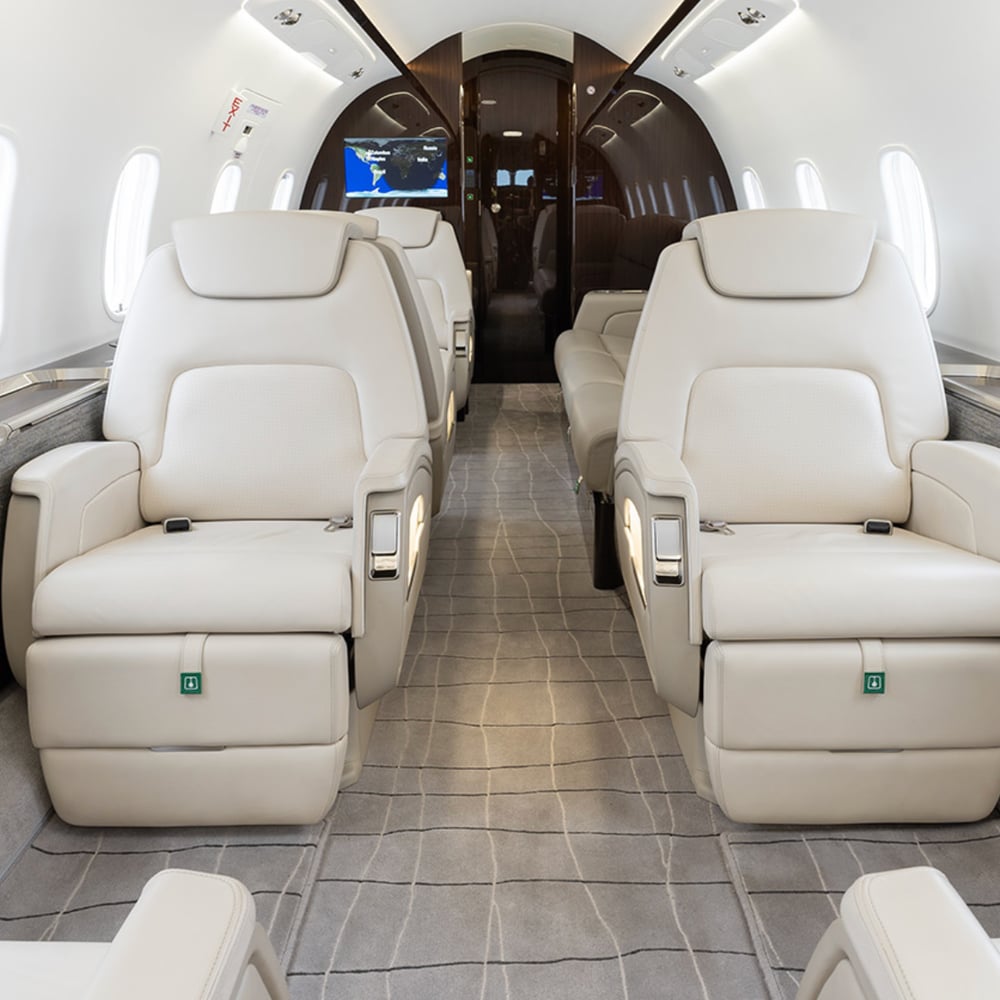 Challenger 350 - ZEUS XI - Private Jet