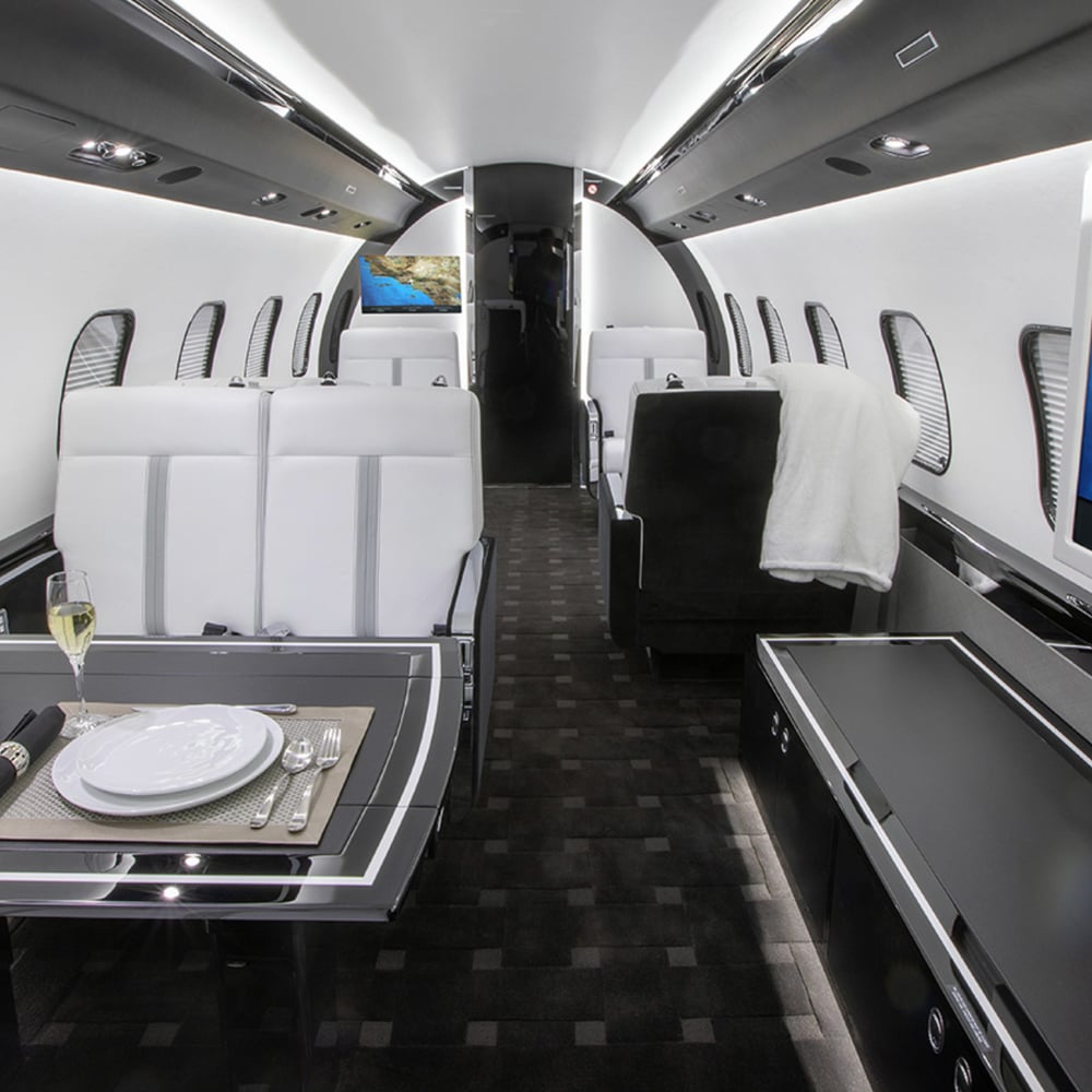 Global Express - ZEUS XI - Private Jet