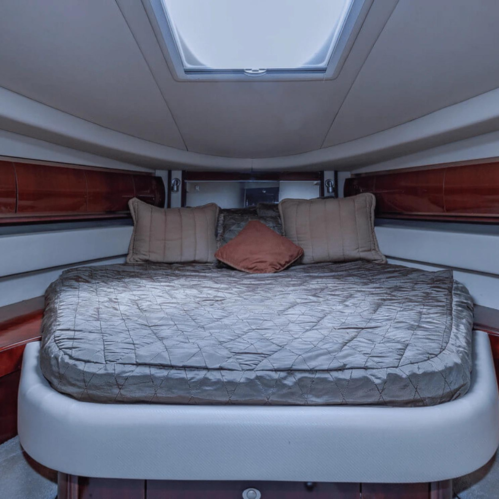 55' Sea Ray Sundancer - ZEUS XI - Luxury Yachts