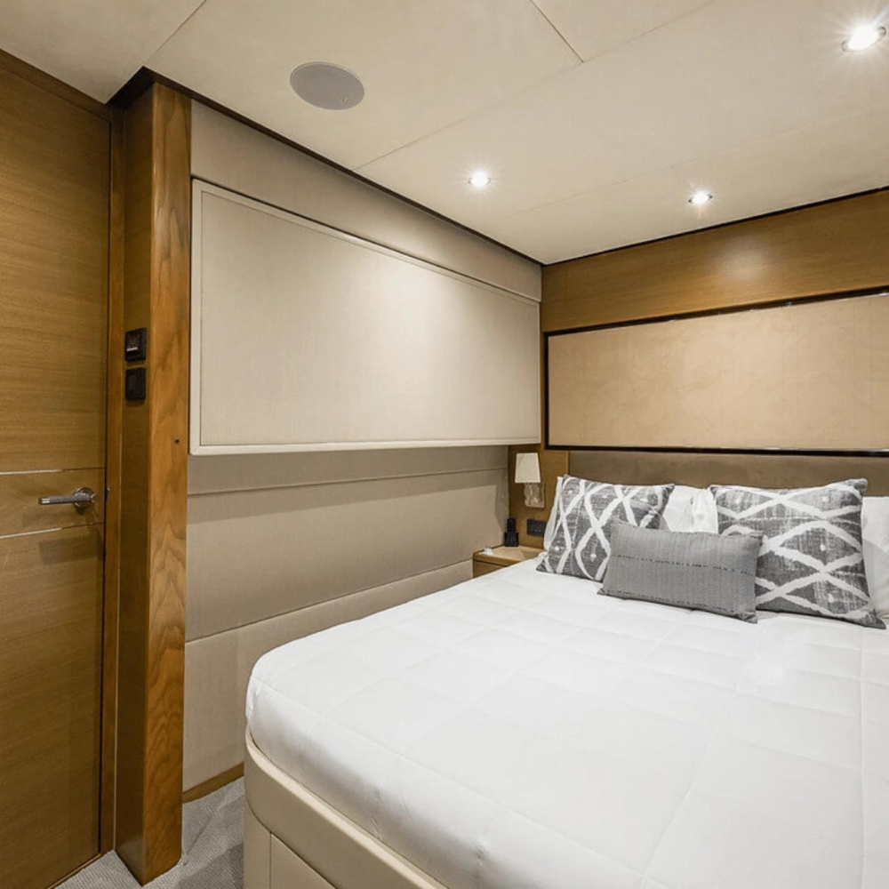 88' Princess "Freedom" - ZEUS XI - Luxury Yachts