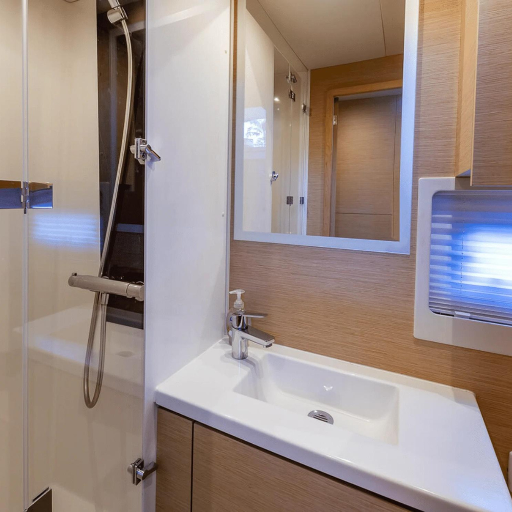 50' Fountaine Pajot "Wine Knot" - ZEUS XI - Luxury Yachts