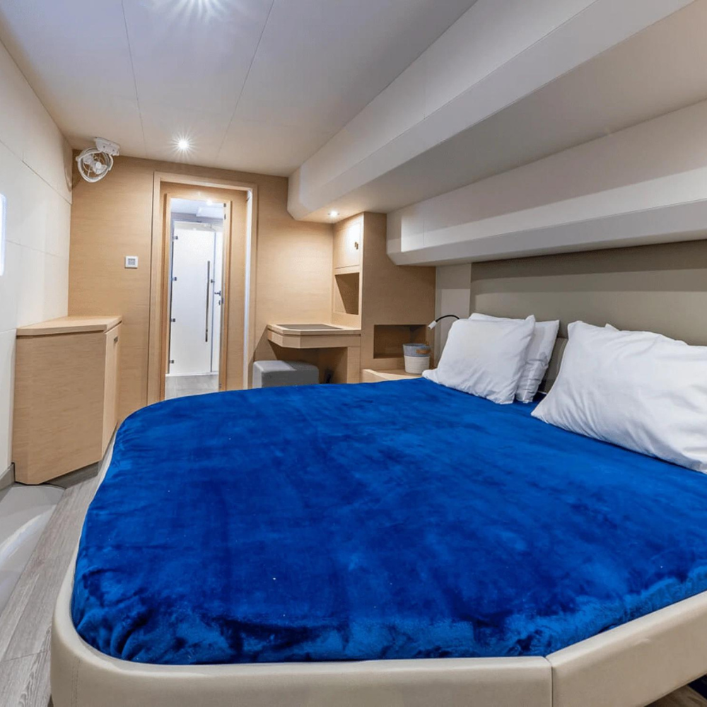 50' Fountaine Pajot "Wine Knot" - ZEUS XI - Luxury Yachts