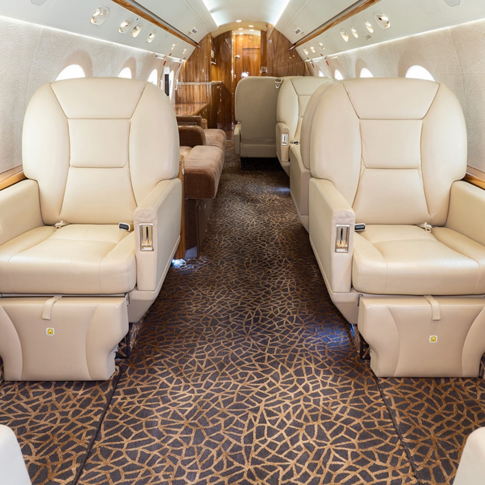 Gulfstream G450 - ZEUS XI - Private Jet