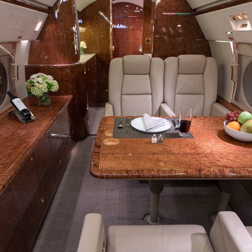 Gulfstream G400 - ZEUS XI - Private Jet