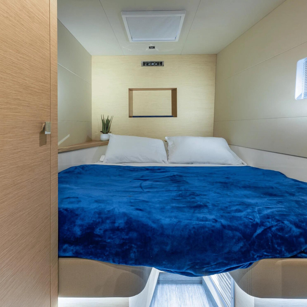 50' Fountaine Pajot "Wine Knot" - ZEUS XI - Luxury Yachts