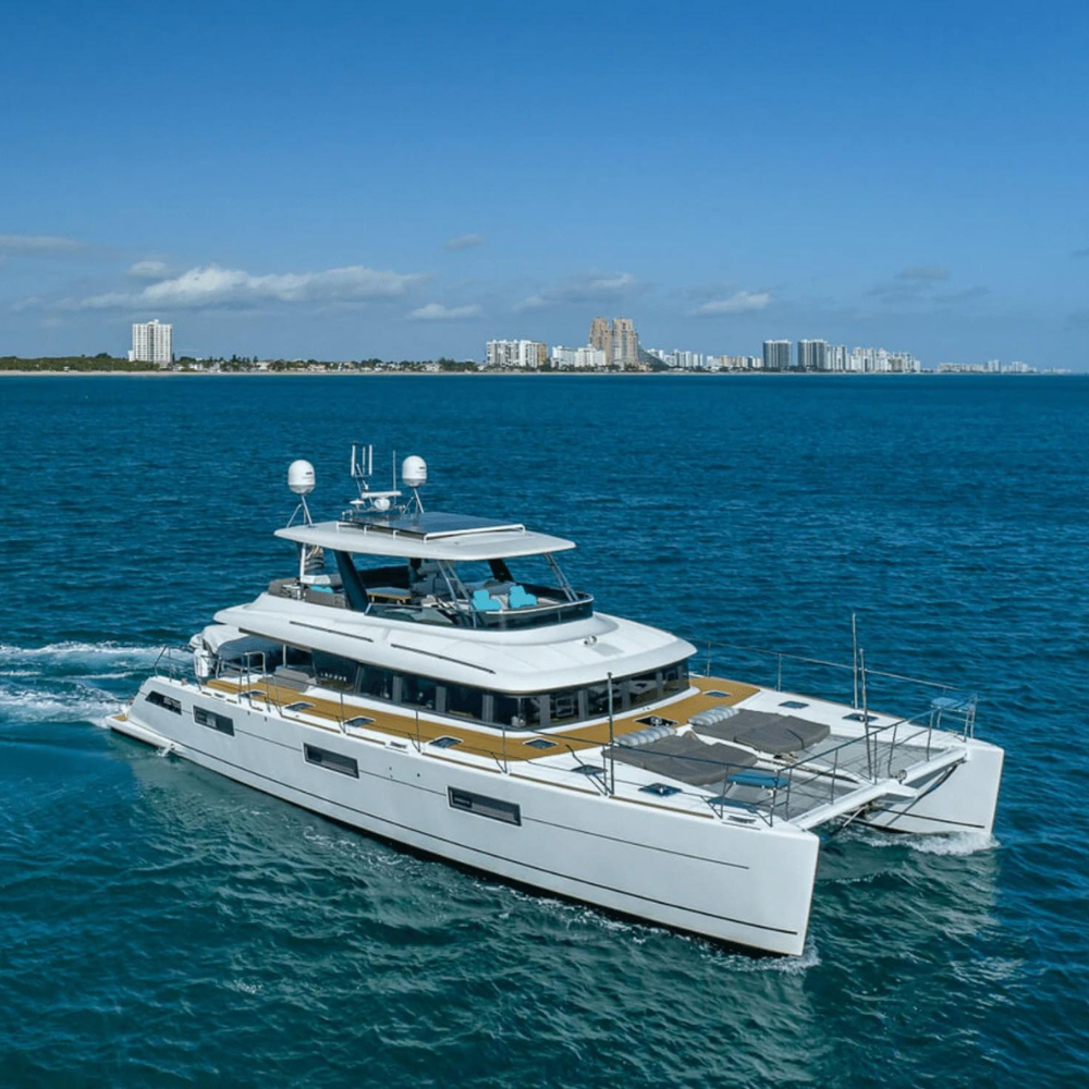 63' Lagoon Power Catamaran - ZEUS XI - Luxury Yachts