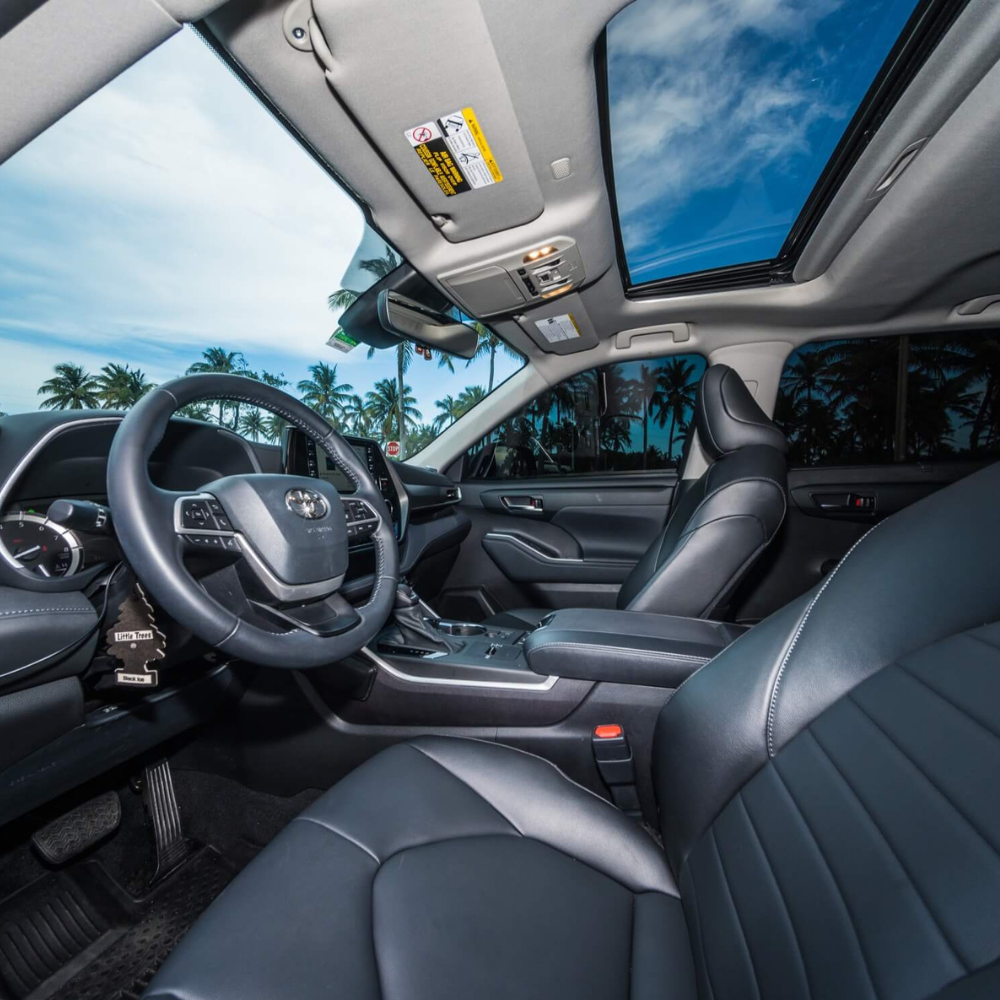 Toyota Highlander XLE - ZEUS XI - Vehicles