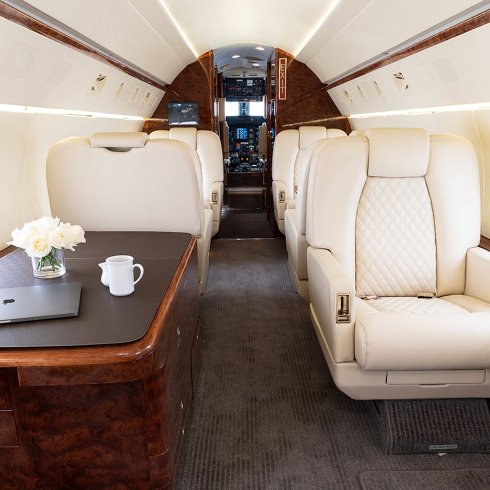 Gulfstream GIV-SP - ZEUS XI - Private Jet