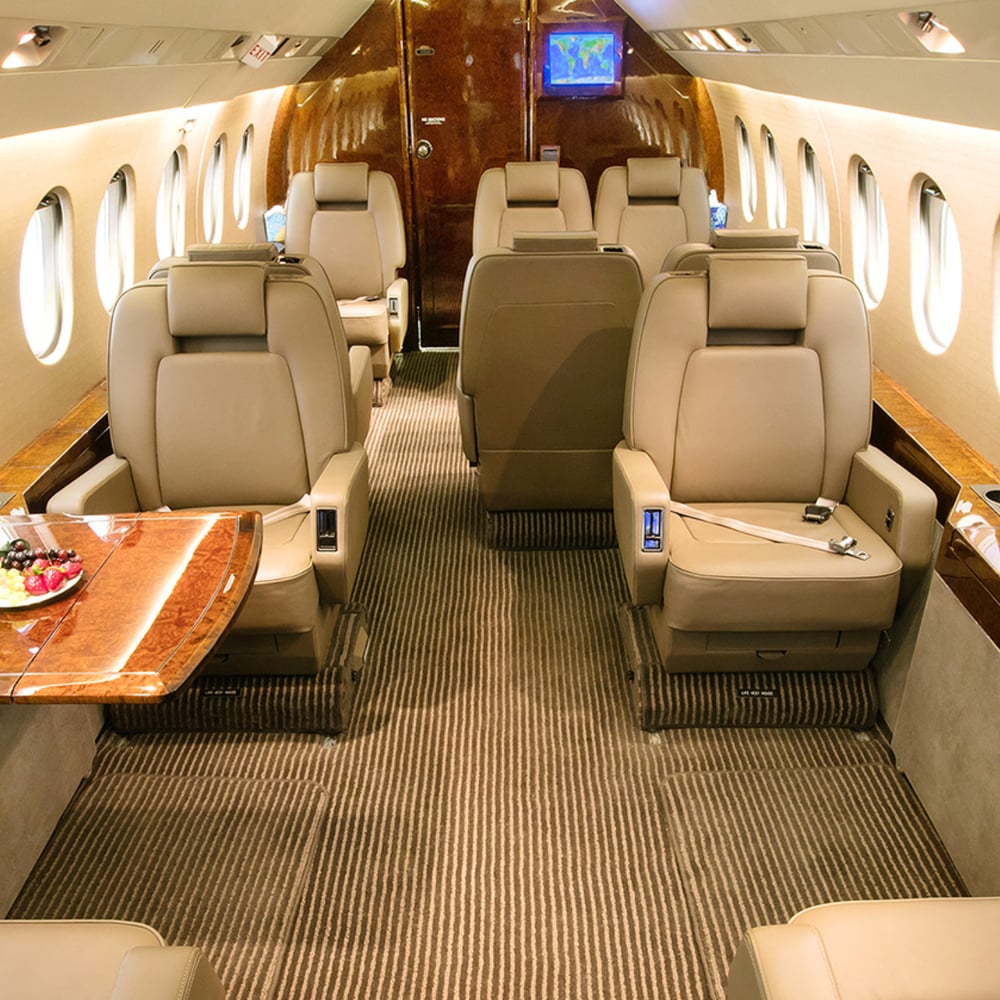 Falcon 2000 - ZEUS XI - Private Jet