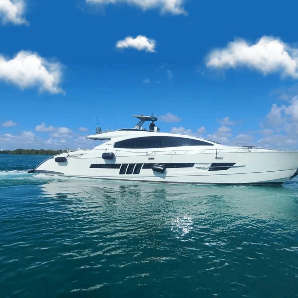 92' Lazzara - ZEUS XI - Luxury Yachts