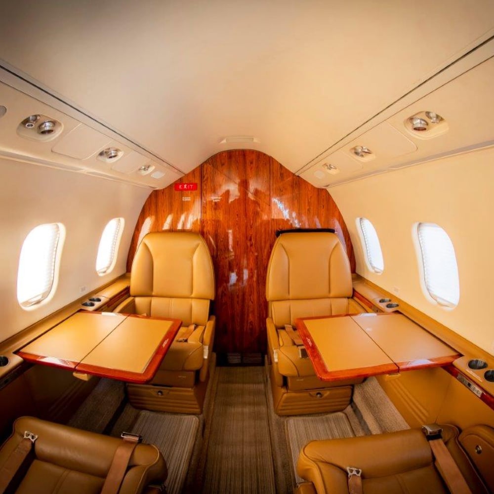 Learjet 60 - ZEUS XI - Private Jet