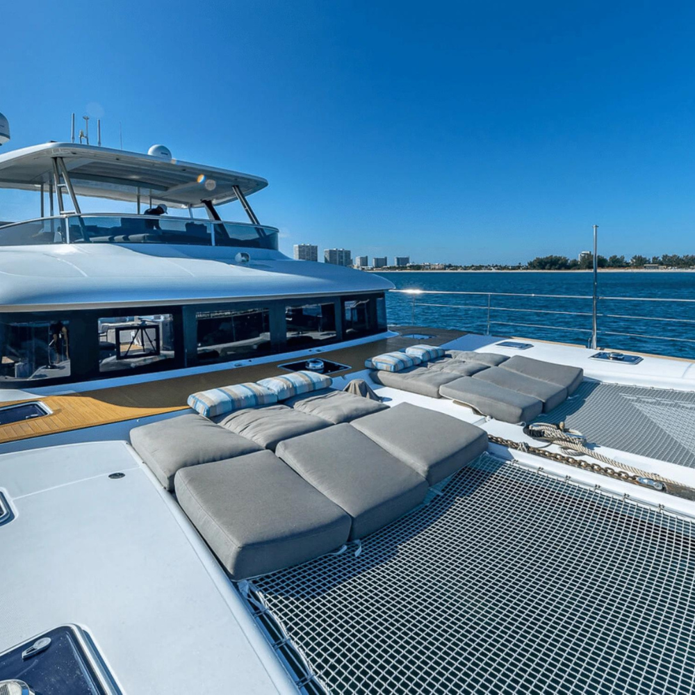 63' Lagoon Power Catamaran - ZEUS XI - Luxury Yachts