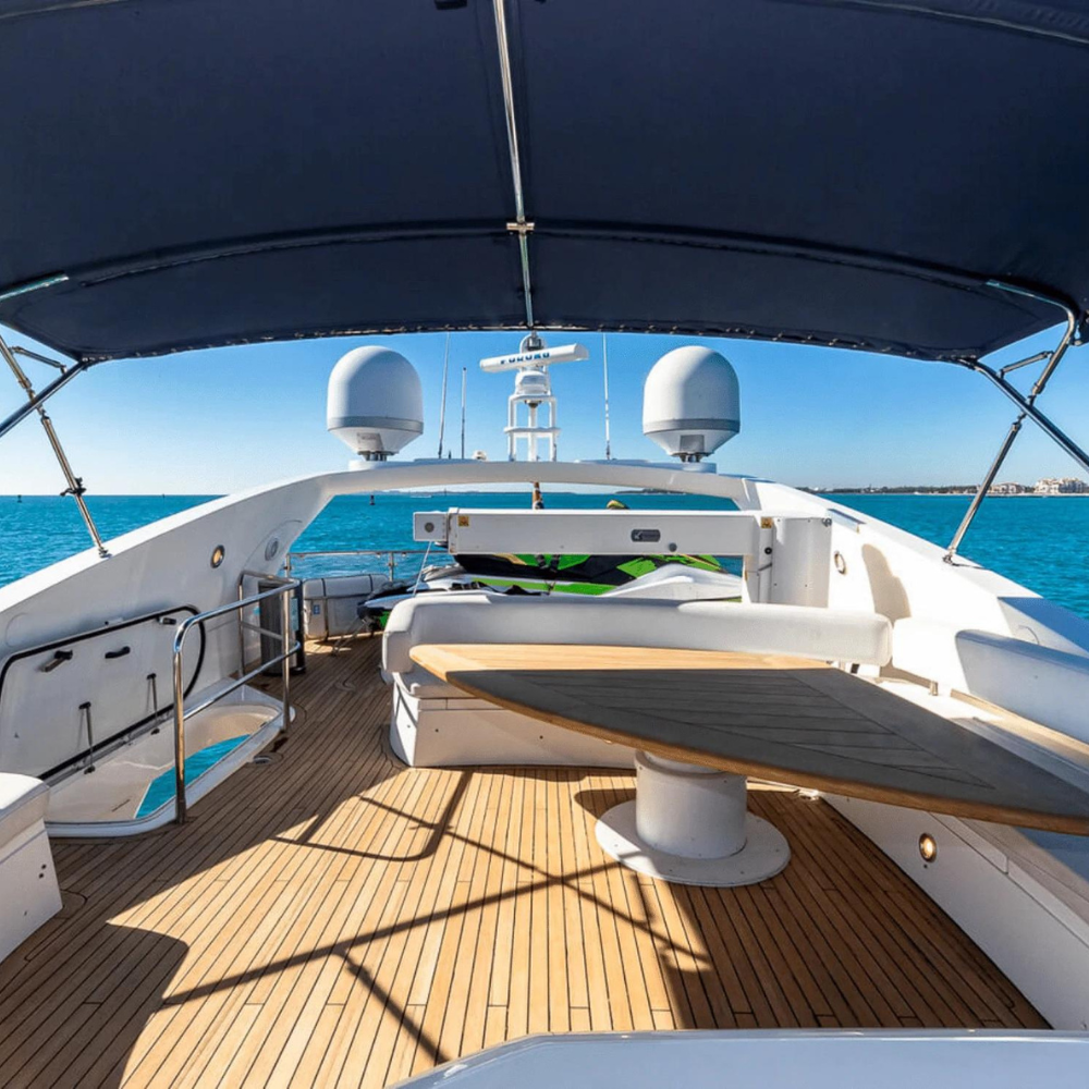 82' Sunseeker Manhattan "J&J" - ZEUS XI - Luxury Yachts