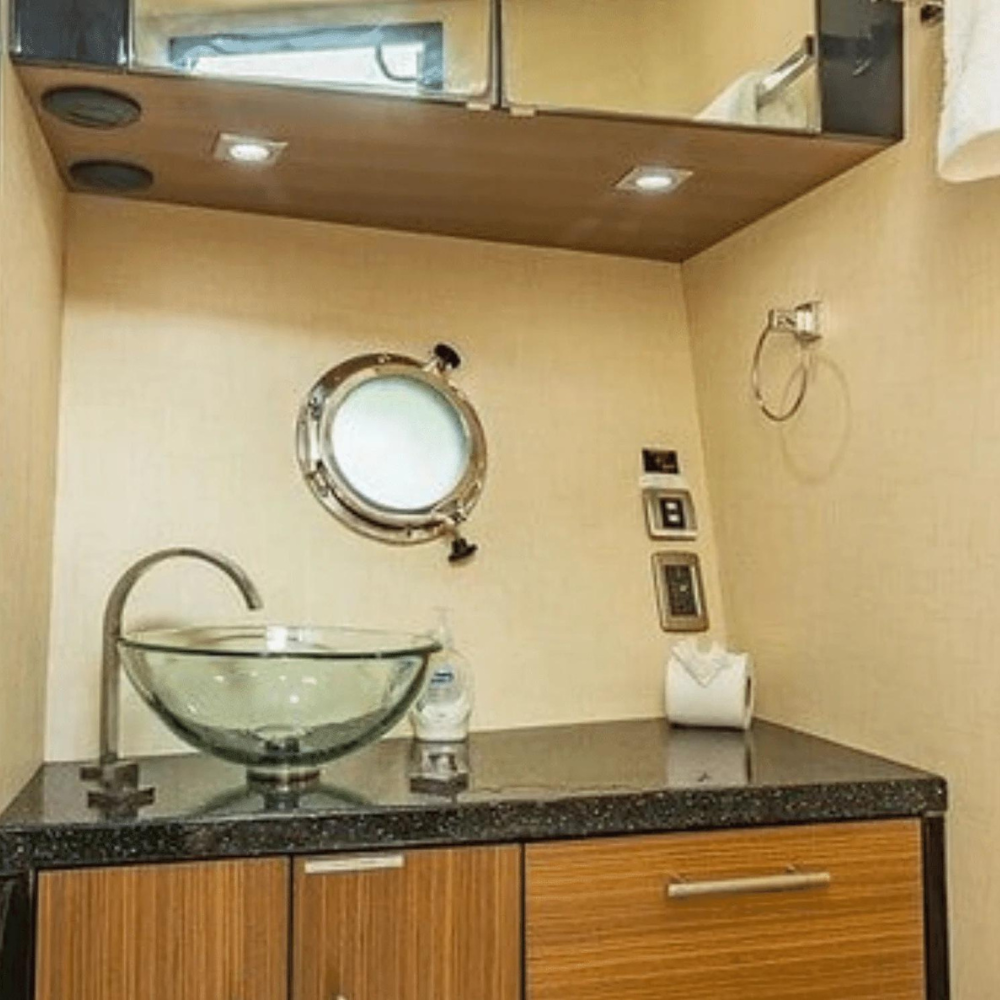 43' Marquis "Jolly Good" - ZEUS XI - Luxury Yachts