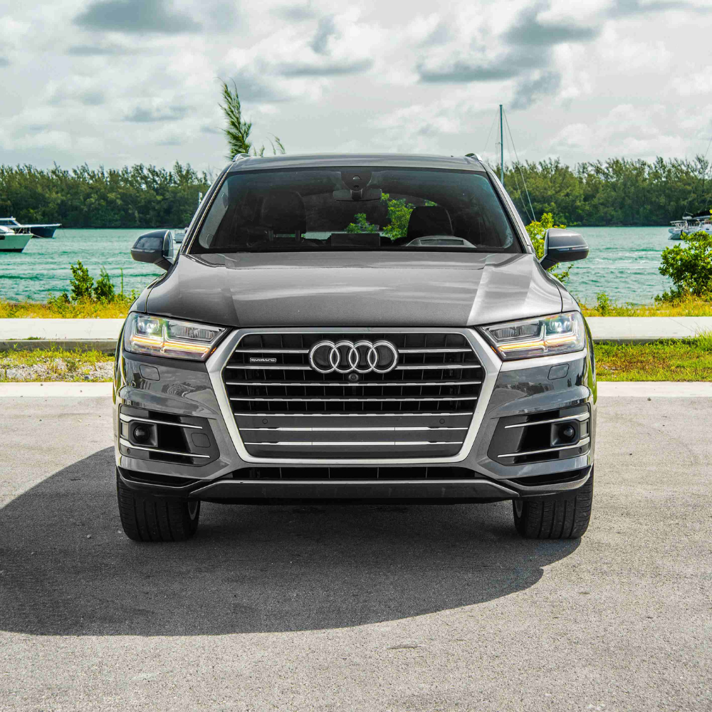 Audi Q7 3.0T Premium Quattro - ZEUS XI - Vehicles